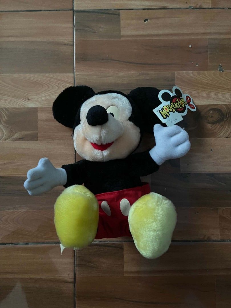 MICKEY MOUSE STUFF TOY (Category: Plushies & Soft Toys) located in Nabua. Submitted by supermix5119 (Listing ID 1449540315, Image 2). Description: As New Condition 400+Sf.