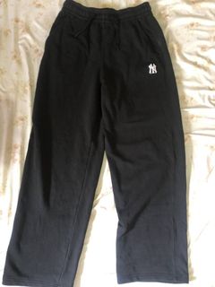 (Category: ) located in . Submitted by teppthrift. (Listing ID 1449577542, Image 1). Description: .