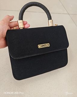 (Kategori: ) berada di . Dikirim oleh lalasakha78 (ID iklan 1449602390, Gambar 1). Deskripsi: .