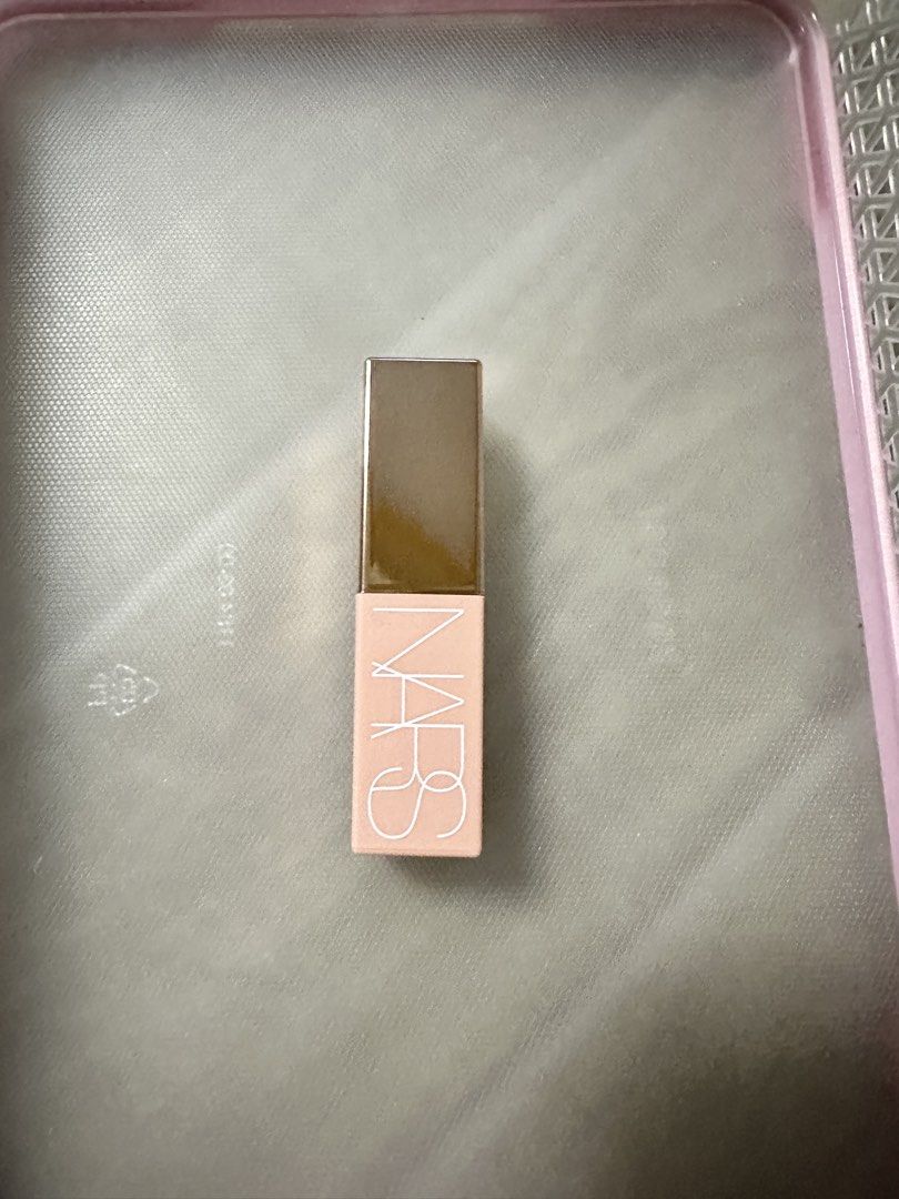 NARS Afterglow Liquid Bronze (Category: Makeup) located in Quezon City. Submitted by faststone.ba186f (Listing ID 1449566332, Image 1). Description: - NARS Afterglow Liquid Blush - Shade: Soft bronze - Popular liquid formula for a beautiful glow - Easy to apply - Comes in a convenient small bottle price: P450.
