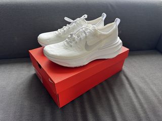 （分類：）位於 。 由 kinlok0406 提交（商品編號 1449615517，圖片 1）。簡介： 。
