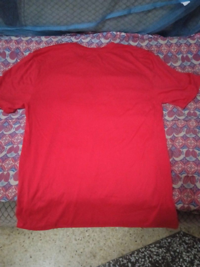 Nike Jordan t-shirt red Small size (Category: Activewear) located in Tagaytay City. Submitted by jdjoyn93 (Listing ID 1449659378, Image 2). Description: Nike Jordan t-shirt red Small size Width: 17.5 inches Length: 26.5 inches No issue. Good as new. 400 pesos.