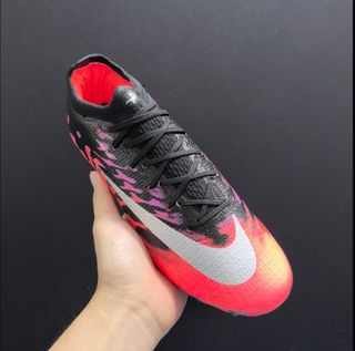 (Category: ) located in . Submitted by footyboots.sg (Listing ID 1449548060, Image 1). Description: .
