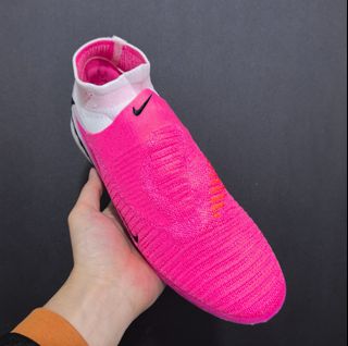 (Category: ) located in . Submitted by footyboots.sg (Listing ID 1449552301, Image 1). Description: .
