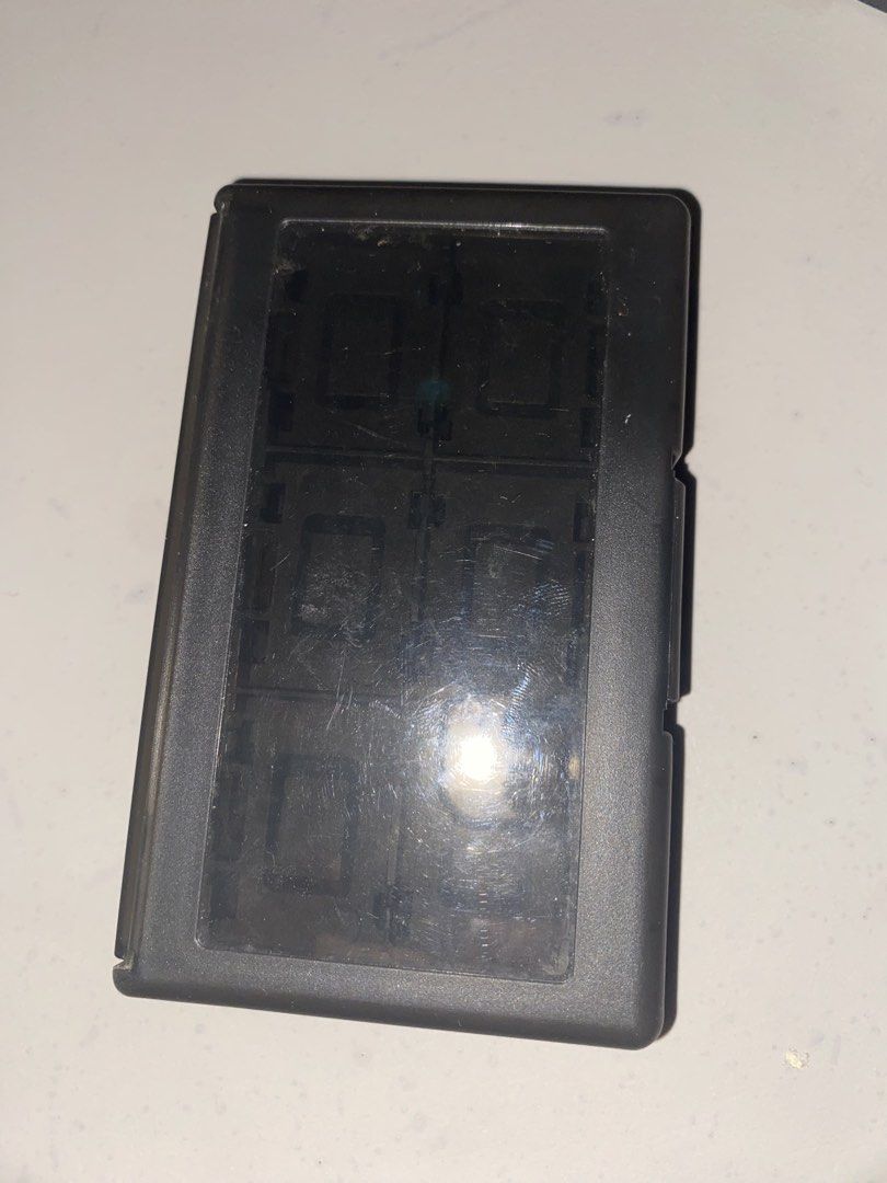 Nintendo Switch Game Case (Category: Cases & Covers) located in Mandaluyong City. Submitted by soda297 (Listing ID 1449658224, Image 1). Description: Selling Nintendo Switch Game Case MOP: Gcash or Bank Transfer MOD: Lalamove (delivery is on the buyer).