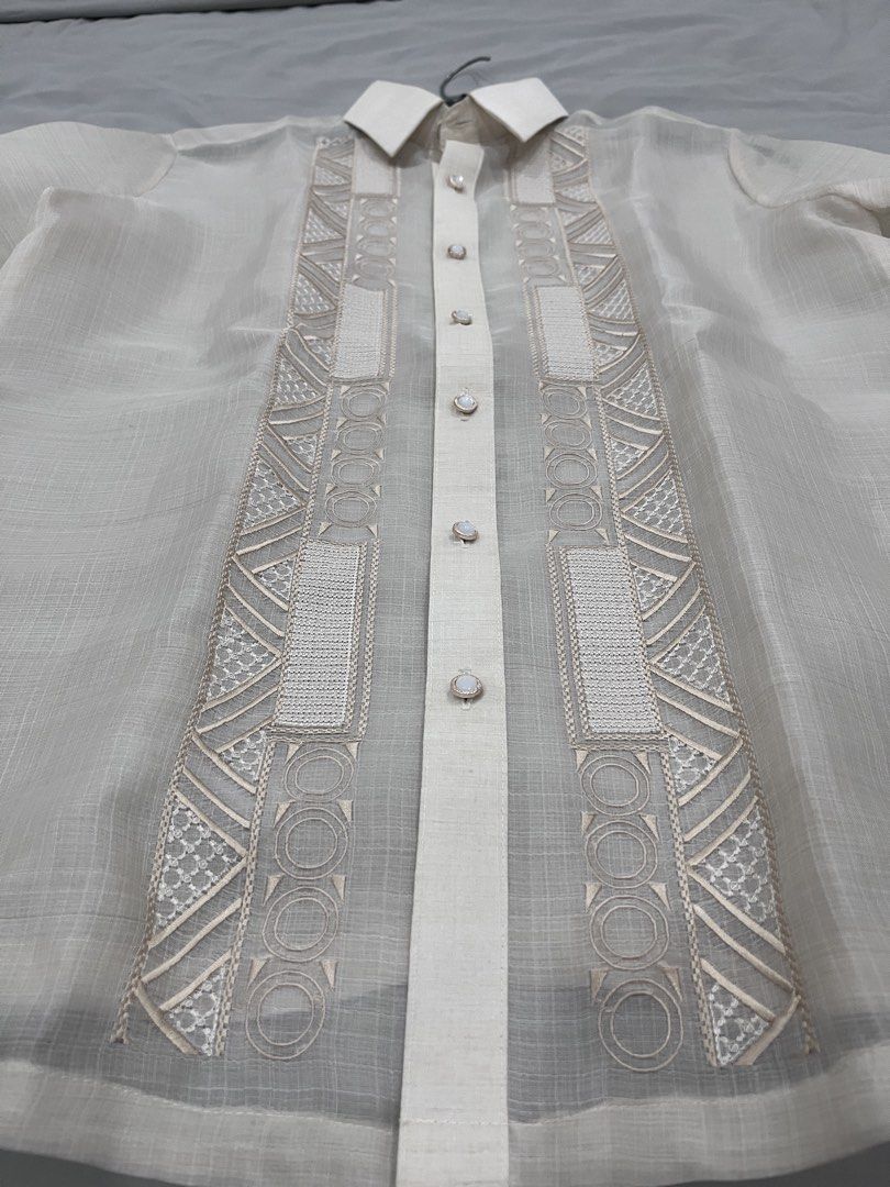 Obra Ni Juan Barong Tagalog (Category: Formal Shirts) located in Dasmarinas. Submitted by imjvsr (Listing ID 1449666411, Image 2). Description: - Authentic Obra Ni Juan Barong Tagalog - Used ony once (see photo) - Medium Size (for reference, I am 70kg and 5’5) - Complete with tag and hanger - Selling for 1k below market price.