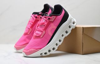 (Category: ) located in . Submitted by khai.uasneakers (Listing ID 1449639991, Image 1). Description: .