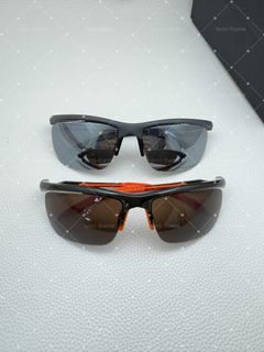 (Category: ) located in . Submitted by lens-frame-sg (Listing ID 1449639859, Image 1). Description: .