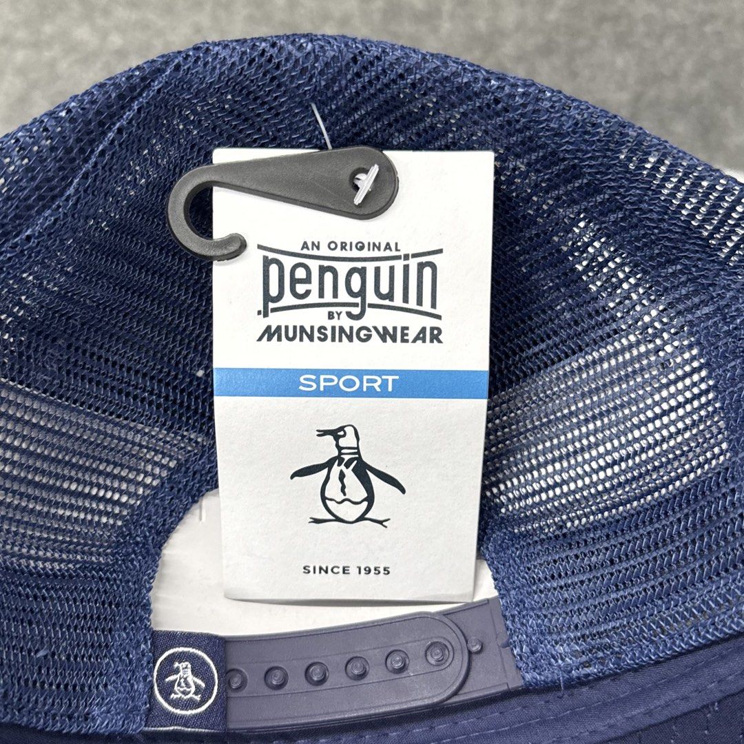 Original Penguin Curved Visor Snapback Trucker Hat (Category: Caps & Hats) located in Malabon City. Submitted by joesdimestore (Listing ID 1449612617, Image 3). Description: ✅AVAILABLE✅ Original Penguin Curved Visor Snapback Trucker Hat Color: Navy Condition: Brand new Size: Adult - One Size.