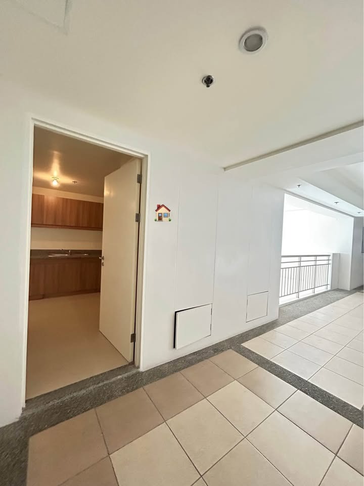 (Category: ) located in . Submitted by broker.nemie (Listing ID 1449688023, Image 1). Description: .