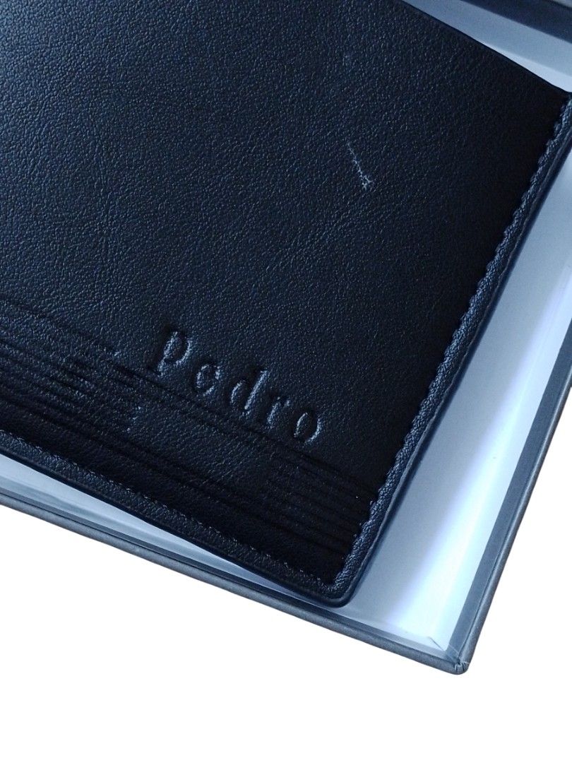 Pedro bifold wallet and MK-8152 (Category: Men's Watches) located in Manila. Submitted by dulthriftcollection3 (Listing ID 1449629132, Image 3). Description: sold this 2 item for only 2500 1. Pedro bifold wallet - with minimal scratches 2. Michael Kors 8152 - battery replacement ❗️for more info kindly send a dm.