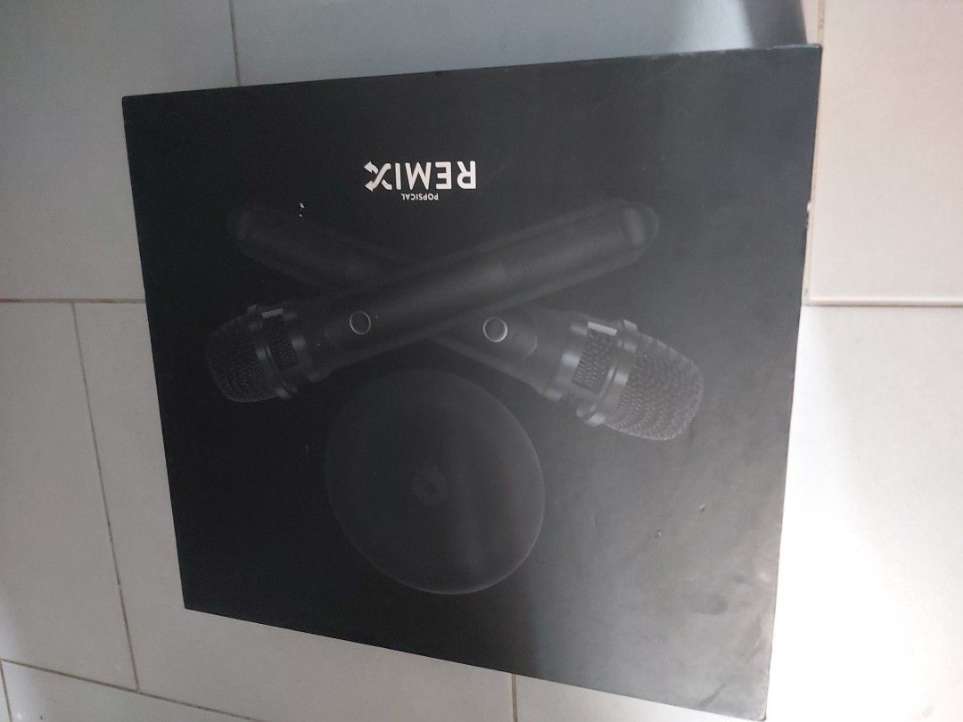 POPSICAL REMIX Karaoke Microphone Set with Speaker
