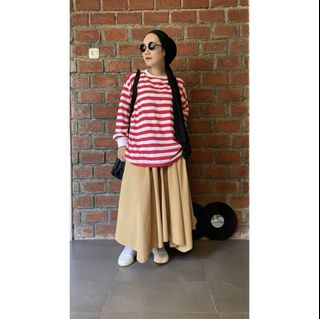 (Kategori: ) berada di . Dikirim oleh luvlav.preloved (ID iklan 1449644517, Gambar 1). Deskripsi: .
