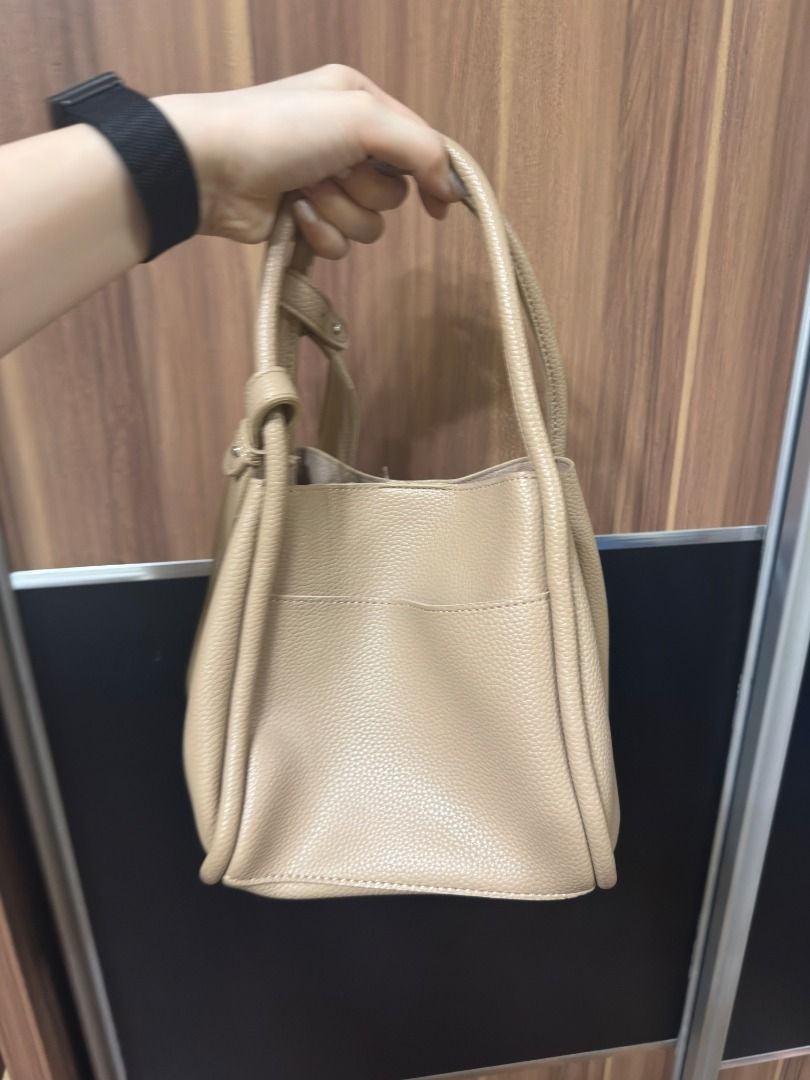 PREM Multi-Way Tote Bag with Pouch – Warm Beige (Category: Shoulder Bags) located in Quezon City. Submitted by declutterwithsk (Listing ID 1449642708, Image 3). Description: ✨ PREM Multi-Way Tote Bag with Pouch – Warm Beige ₱1,200 Selling my PREM Multi-Way Tote Bag purchased in Bangkok, Thailand. Used only a few times and still in like-new condition. The bag is spacious, versatile, and can be styled in multiple ways to suit your look. ✅ Inclusion