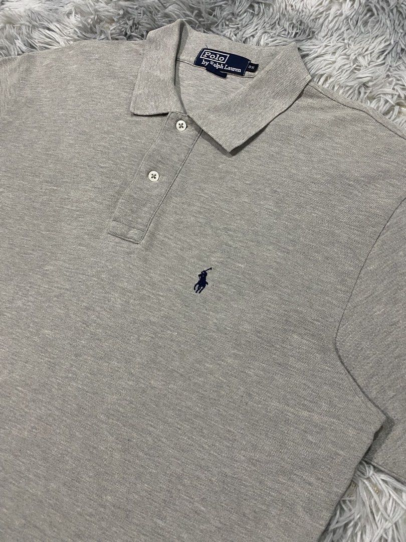 Ralph Lauren Gray Polo Shirt (Category: Tshirts & Polo Shirts ) located in Binan City. Submitted by apawan31 (Listing ID 1449731608, Image 1). Description: For sale: Ralph Lauren Gray Polo Shirt Size 95 on tag Dimensions: 22.5W x 28.5-29.5L Excellent Condition No issue ₱850+sf Pm nalang po sa interested Location:Biñan City, Laguna Mop:Gcash & AUB Courier:Jnt express (payment first)&Lalamove for COD .