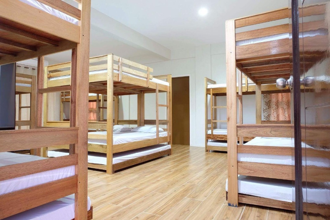 (Category: ) located in . Submitted by areamanila (Listing ID 1449597611, Image 1). Description: .