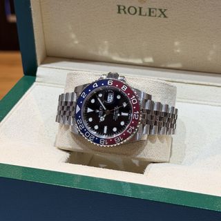(Category: ) located in . Submitted by allwatches_anson (Listing ID 1449644422, Image 1). Description: .