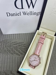(Category: ) located in . Submitted by Authentic4Less_OLShop (Listing ID 1449667302, Image 1). Description: .