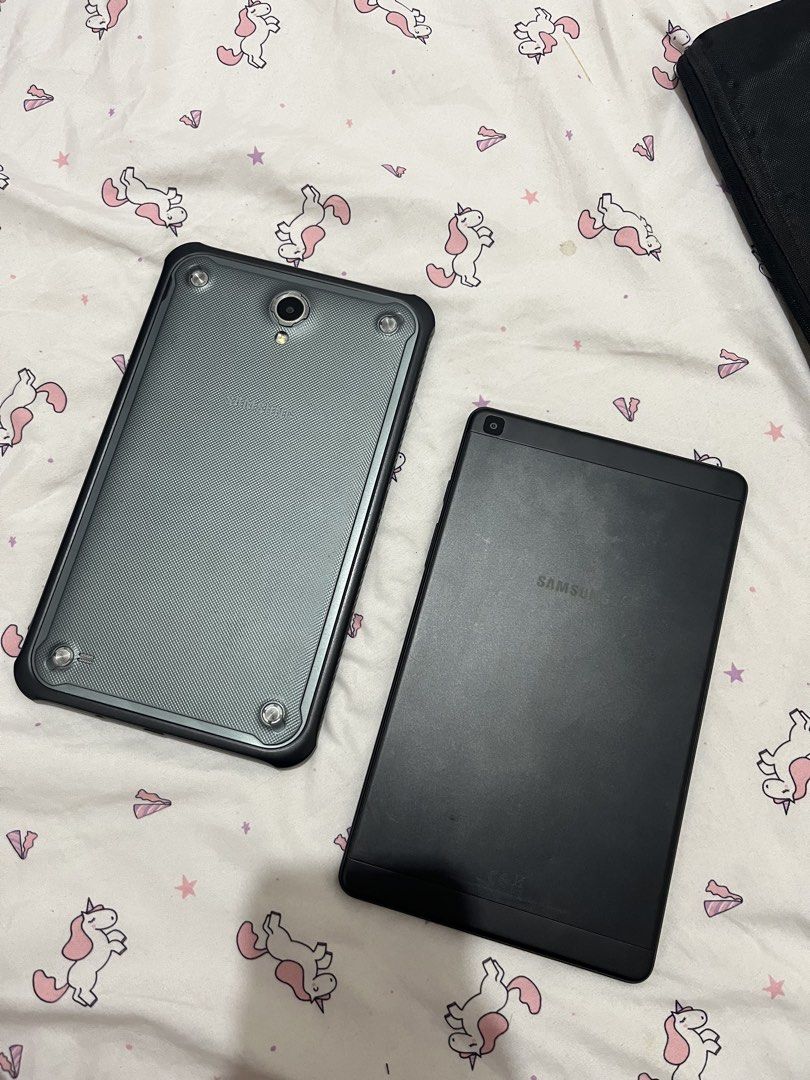 SAMSUNG TABLETS (Category: Android) located in Manila. Submitted by freewind_f6b84f (Listing ID 1449683755, Image 1). Description: TAKE ALL!! KAYO NA PO BAHALA MAG PARESET SA PHONE REPAIR SHOP, GALING PO KASE SHA SA PACKAGE NAMIN FROM SWITZERLAND, PARESET NYO NA LANG PO..