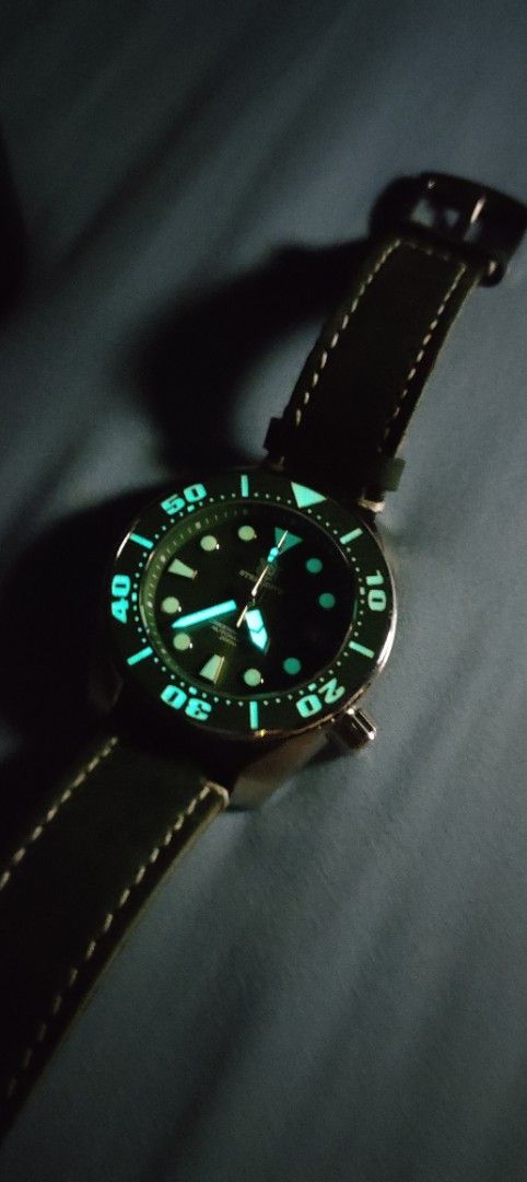 San Martin Diver Watch Green Dial Automatic (Category: Men's Watches) located in Quezon City. Submitted by nobody241625 (Listing ID 1449658580, Image 2). Description: - San Martin automatic diver watch - Striking green sunburst dial - Applied indices and date window - Bright luminous hands and markers for visibility - Durable stainless steel case - Functional rotating bezel - Comfortable green leather strap - Ideal for everyday wear and diving ad