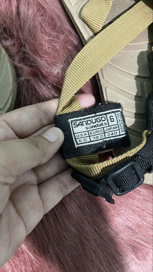 SANDUGO Hiking Sandals (Category: Sandals) located in Lucena. Submitted by needfundsforojt (Listing ID 1449686058, Image 3). Description: A very good quality for hiking activities! PAYMENT FIRST! ☺️ MOP: GCash/Landbank/GoTyme Bank.