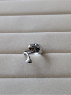 (Category: ) located in . Submitted by hana08 (Listing ID 1449569437, Image 1). Description: .