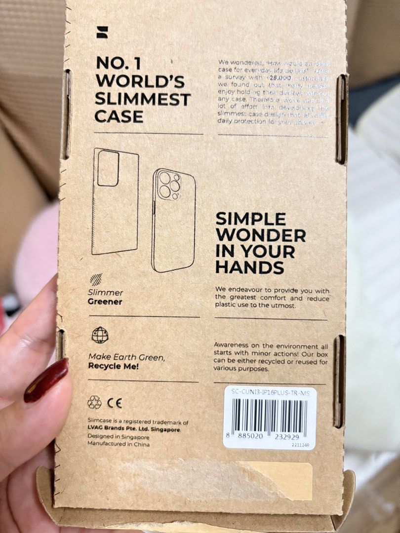 Slimcase for Iphone 16 Plus clear magnetic phone case (Category: Cases & Sleeves) located in Cavite. Submitted by Aiasclosetph (Listing ID 1449672182, Image 1). Description: Opened box lang (di nagamit) -honest flaw (2nd pic) may konting residue mark (factory defect ata), pwede na kung di maselan -maganda yung case, lalo to showcase color ng phone, slim and sleek design, impact resistance and may anti-slip design din.