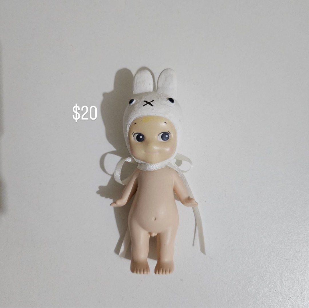 Sonny Angel Figures Miffy / Custom Keychain , Pouch (Category: Designer & Blind Box Toys) located in Singapore. Submitted by cozyyydayyy (Listing ID 1432482340, Image 1). Description: 🌱 Please read before purchasing: • All Sonny Angel figures are 100% authentic. • Some figures may have minor dust, storage marks, or light stains from storage. Most light marks can be gently removed with a clean eraser. • Please review all photos carefully, as they