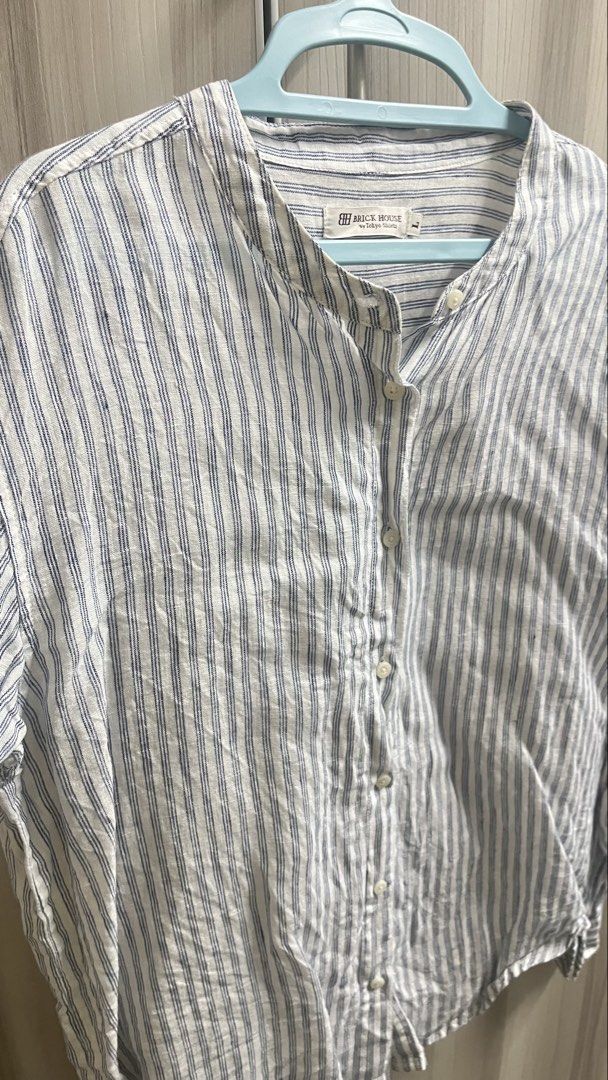 stripes casual (Category: Longsleeves) located in Kerteh. Submitted by qissy.used (Listing ID 1449690031, Image 2). Description: •cotton •wore it once •condition 9/10 •tagging (L) tapi more to M & small L •postage rm8.