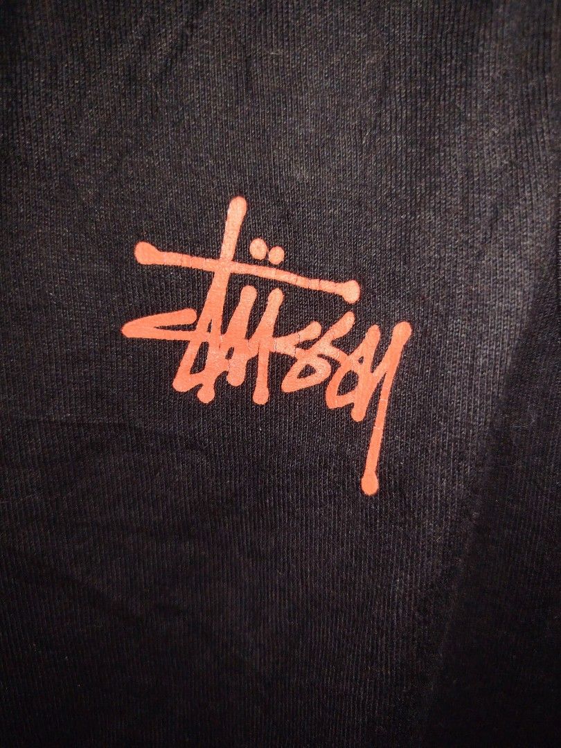 Stuss tank top small on tag (Category: Activewear) located in Malabon City. Submitted by jhe_bicio_online-thriftshop (Listing ID 1449661836, Image 3). Description: Small on tag Dimensions 18.5x27 Excellent condition Color rate 9.5 /10 Issue :hairline crack s chest logo.