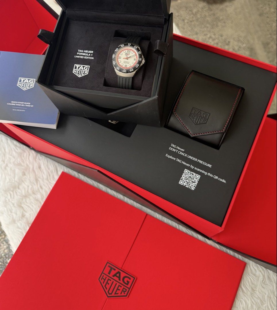 Tag Heuer Formula 1 Solar graph 2025 (Category: Luxury Watches) located in Quezon City. Submitted by pedro_demain (Listing ID 1449604473, Image 2). Description: Tag heuer f1 solargraph Wby111a model 38mm Limited Edition 1500 pcs only With big box,manual & warranty card 2025 year model Qc & Bgc area 09955225741.