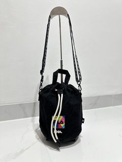 (Kategori: ) berada di . Dikirim oleh hinduwan.bag (ID iklan 1449665042, Gambar 1). Deskripsi: .