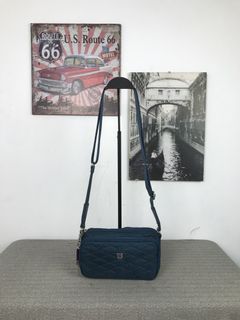(Kategori: ) berada di . Dikirim oleh tas_bsg (ID iklan 1449596865, Gambar 1). Deskripsi: .