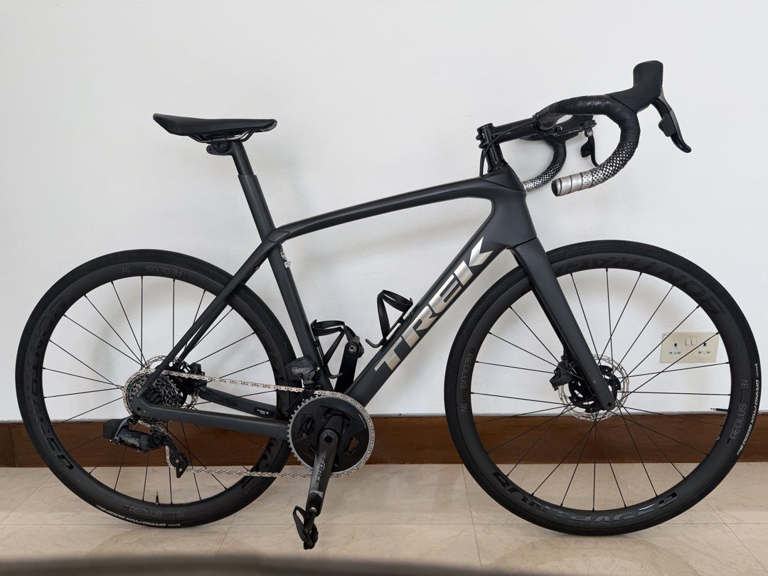 Trek Domane SL 7 sz 54 SRAM Force w/ Powermeter (Category: Bicycles) located in Singapore. Submitted by sailinsonofa (Listing ID 1449554583, Image 1). Description: Great bike as a “step up” from an entry level bike - once you have electronic shifting you’ll never go back. SRAM group set is probably worth over 1k. The black on the rear cassette is the SRAM paint, not dirty grease. - Trek Domane SL 7 Road Bike - Full Carbon Frame & Fork - SRAM Forc