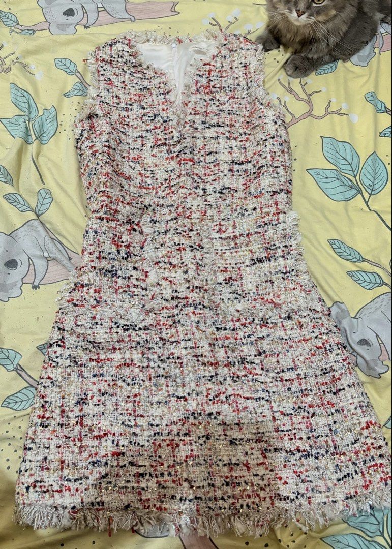 Tweed Dress (Category: Dresses) located in Makati City. Submitted by grwmdeclutter (Listing ID 1449683602, Image 1). Description: .
