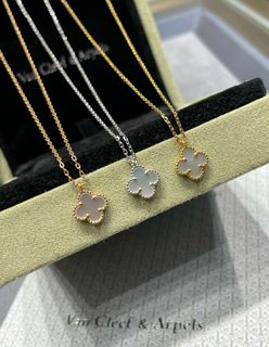 (Category: ) located in . Submitted by elara_fashion_hub (Listing ID 1449645362, Image 1). Description: .