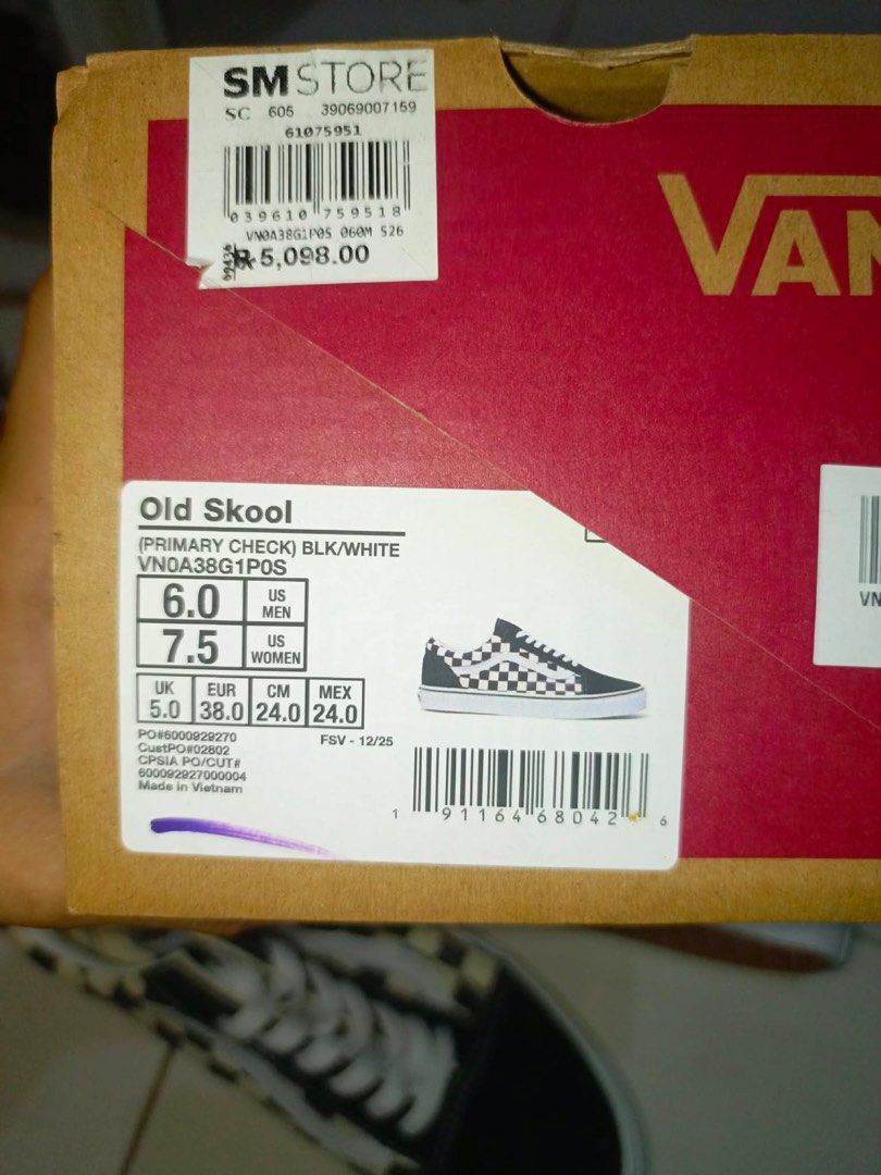 Vans Old Skool Primary Check Black/White Sneakers (Category: Sneakers) located in Liloan. Submitted by iwynirock (Listing ID 1449643352, Image 3). Description: Never been used Brand new Size 6 - Iconic Vans Old Skool checkerboard design - Classic black and white colorway - Low-top silhouette with signature side stripe - Includes original box - Ideal for everyday style and comfort.