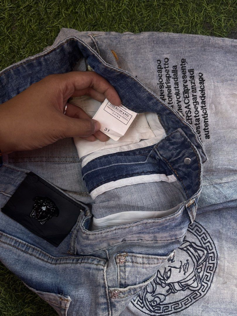 Versace Embroided Design Denim Pants (Category: Jeans) located in Calapan. Submitted by seria_thrifting_apparel (Listing ID 1449701017, Image 3). Description: ✅ Embroided Design • Width: 30-32 • Length: 38.5 • Hem: 5.5 • Color rate: 8.5/10 • Issue: Need Wash (Very Good Condition).