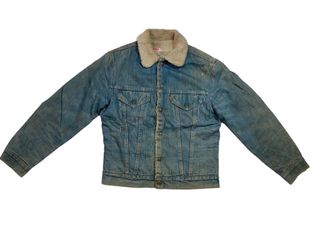(Category: ) located in . Submitted by thrift_garage (Listing ID 1449709328, Image 1). Description: .