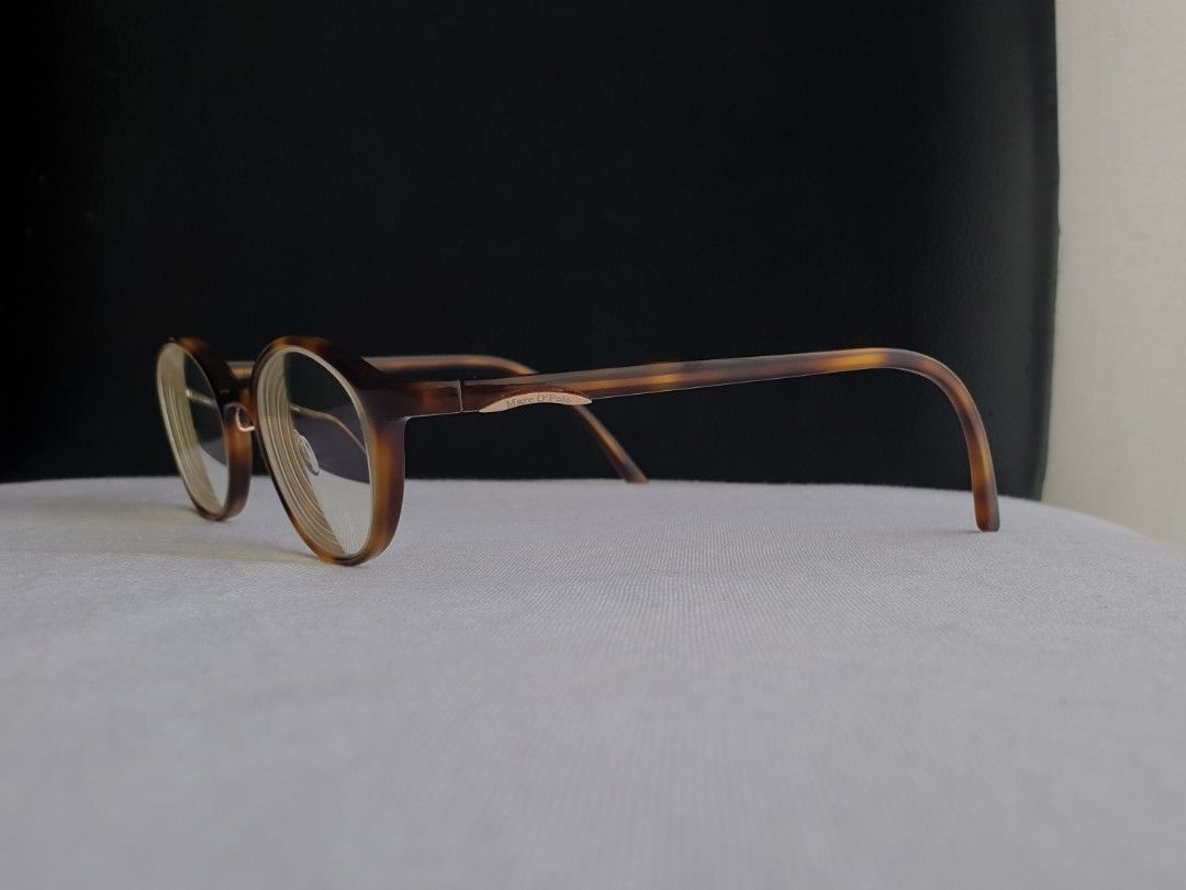 Vintage Marc O'Polo Tortoise Eyeglass Frame (Category: Sunglasses & Eyewear) located in Quezon City. Submitted by WasalakTwo (Listing ID 1449680546, Image 3). Description: Bought in Japan 1980s Durable and high quality Goodcondition Still presentable Lens are graded, but replaceable Open for delivery nationwide Front Width 13.3cm Front Height 3.7cm.