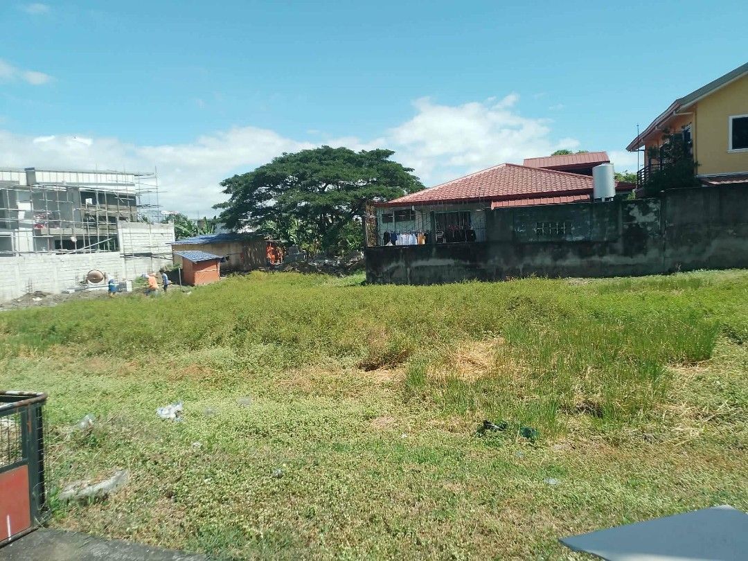 Vista Verde Bacoor lot (Category: Lot) located in Bacoor. Submitted by mamyrn (Listing ID 1449746854, Image 3). Description: Vista Verde Bacoor lot for sale Near phase 3 gate Satinwood wood at phase 3 255 sqm lot area 23,500/sqm gross DM for Inquiries.