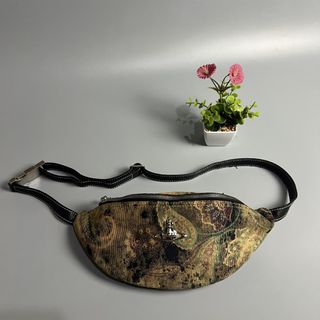(Category: ) located in . Submitted by g___shop (Listing ID 1449657254, Image 1). Description: .