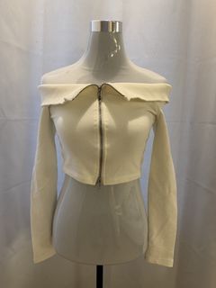 (Category: ) located in . Submitted by afterwear.bys (Listing ID 1449707561, Image 1). Description: .