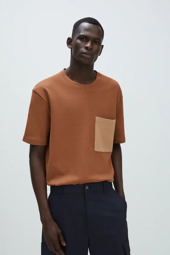 ZARA MAN Pocket T-Shirt (Category: Tshirts & Polo Shirts ) located in San Pablo. Submitted by declutterjsh (Listing ID 1449746010, Image 1). Description: L: 26 W: 21.