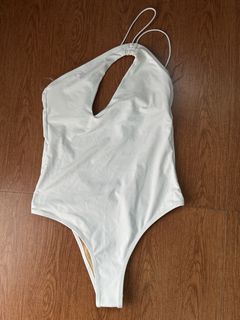 (Category: ) located in . Submitted by shopninpreloved (Listing ID 1449614341, Image 1). Description: .