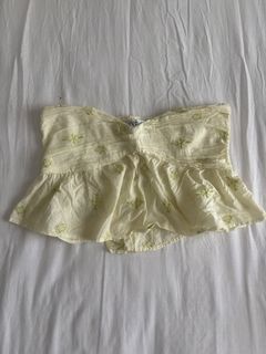 (Category: ) located in . Submitted by preloved_archives (Listing ID 1449593424, Image 1). Description: .