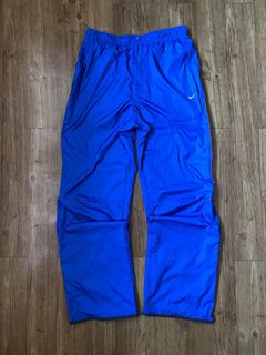 (Category: ) located in . Submitted by wardrobe_ubec (Listing ID 1449806057, Image 1). Description: .