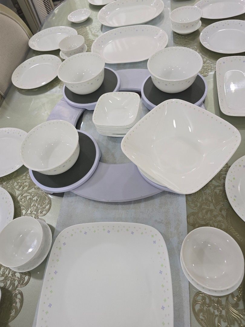 42 Corelle Dining sets510149195833036802