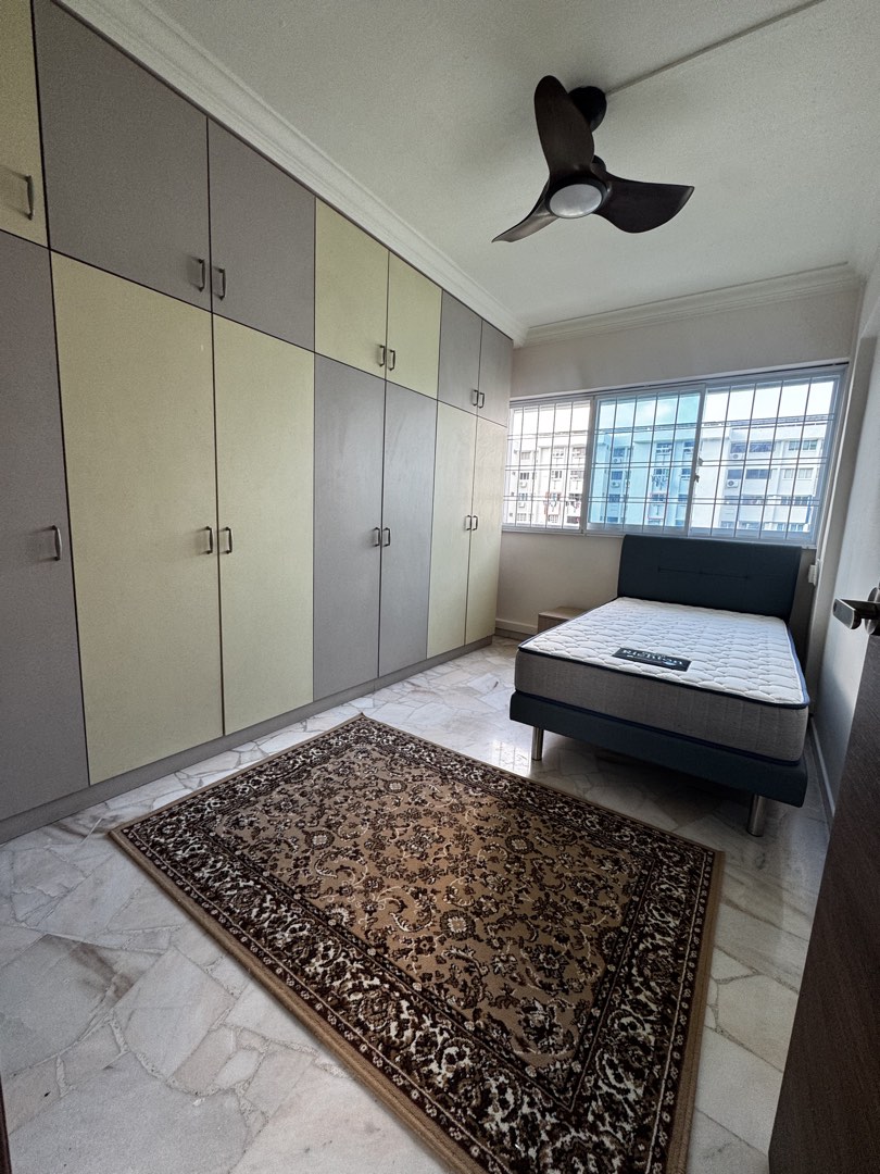 (Category: ) located in . Submitted by goldencloud.a352db (Listing ID 1449780739, Image 1). Description: .
