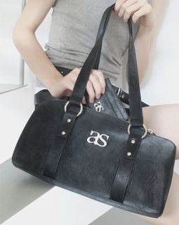 （分類：）位於 。 由 feelfreetobuy 提交（商品編號 1449857307，圖片 1）。簡介： 。